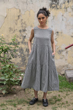 DVE - Vidya Dress