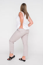 NEW - Pant - 7/8 Length