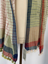 WOMEN WEAVE - Handloom Scarf