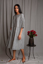 DVE - Padma Dress - Black/White cotton