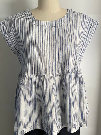DVE - Rima Top - White Linen or Blue Stripe