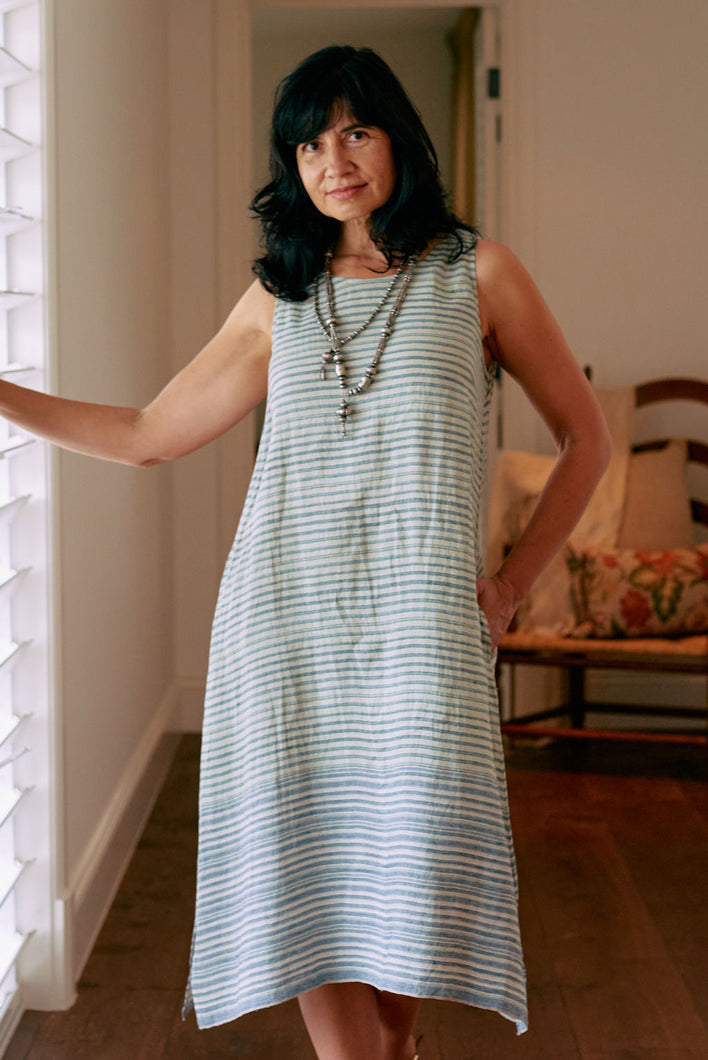 EXCESS - Sleeveless Striped Dress