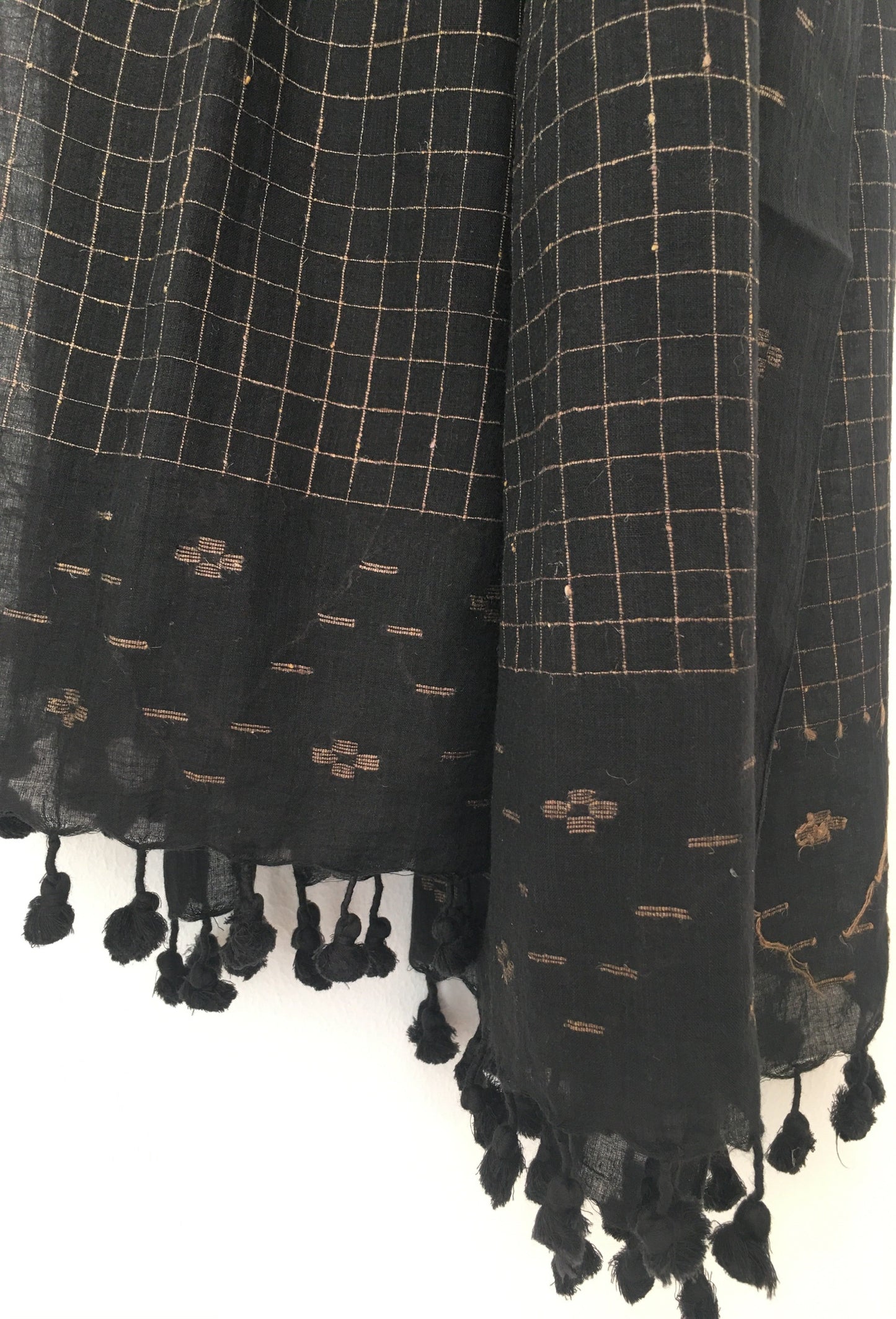 DVE - Jamdani Scarf - Black